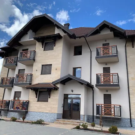 Brzzii Apartment