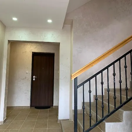 Brzzii Apartment *